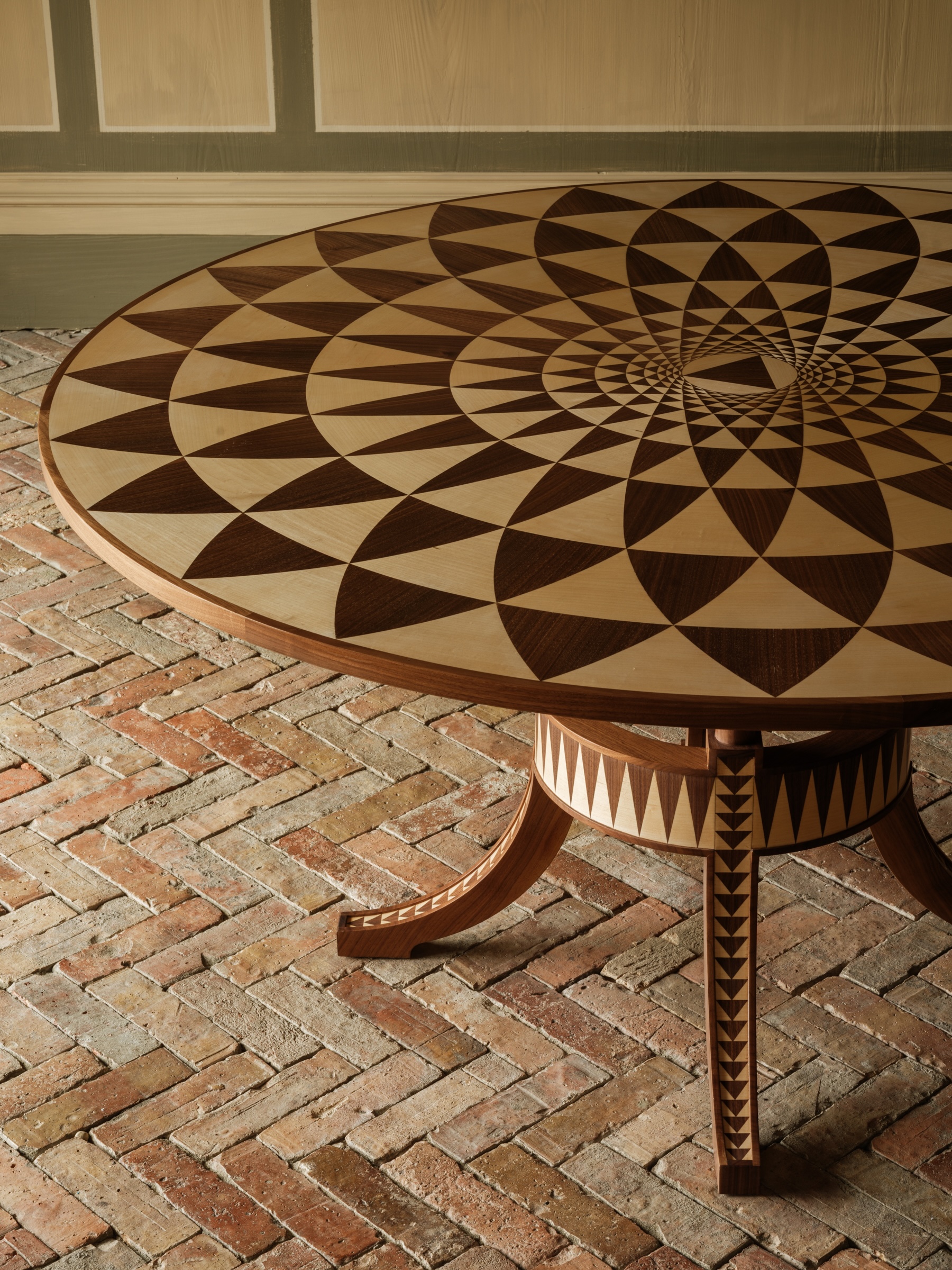 _TABLE 2_MARQUETRY_DETAIL_LOW RES6